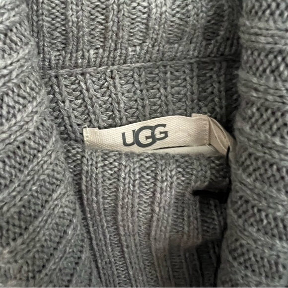 UGG Women's Raelynn Sweater, Grey Heather - Picture 6 of 10